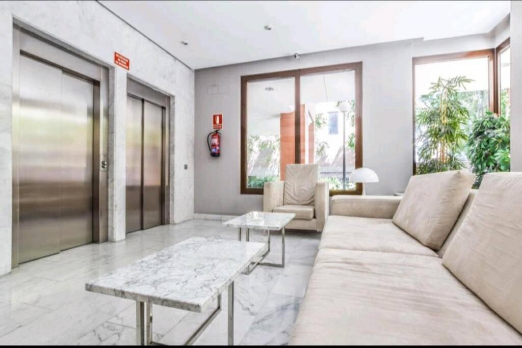 מדריד Cerca Airport, Riyadh Air, Ifema, Eisenhower, Wifi, 4 Personas מראה חיצוני תמונה